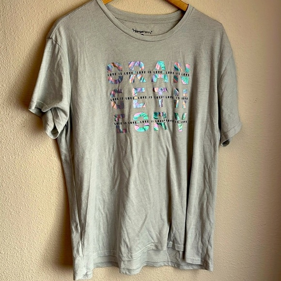 Orange Theory Love is Love shirt size XL - Picture 1 of 5